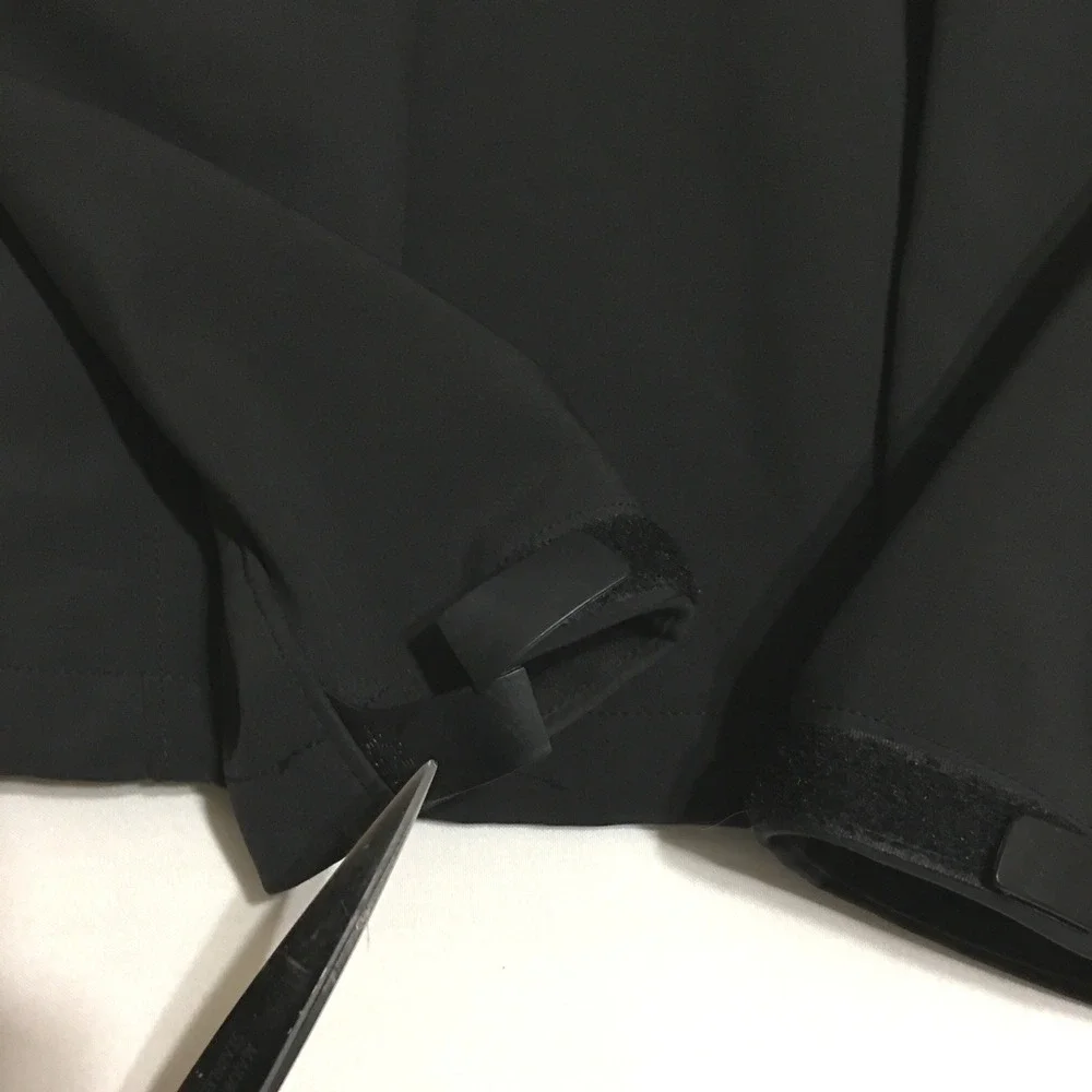 The North Face Softshell Jacket Mens Medium Black Full Zip Windproof
